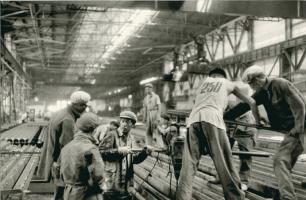 Henri Cartier-Bresson - Factory Workers with Drill, China