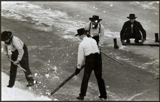 Barry Thumma - Amish Hockey Game