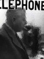 Robert Doisneau - Jacques Pr�vert in a Telephone Booth