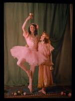 Jules Gervais Courtellemont - Dancers in Pink with Flowers