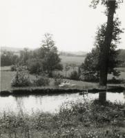 Jacques-Henri Lartigue - Passage au Ch�teau des Essarts, Veyvialle, France