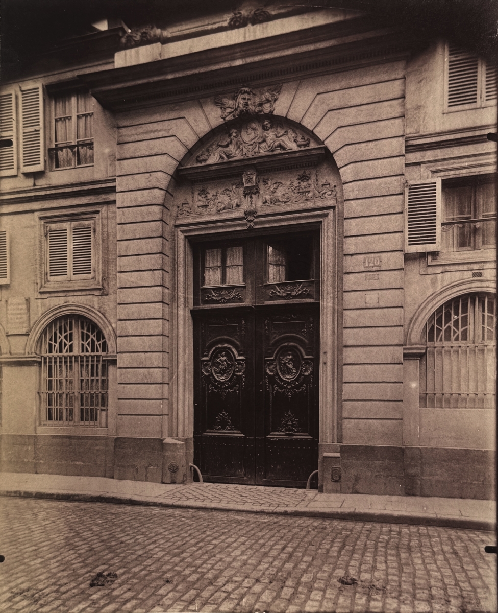 Jean-Eugene-Auguste Atget - Hôtel Chateaubriand, 120 Rue du Bac, Paris VII arrond.