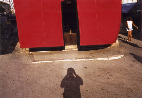 Vladimir Birgus: Rovinj, Croatia. Chromogenic print, 11-3/4 x 17-7/8 in. (298 x 454 mm), 1993/2007, unmounted. Available in 12 x 18 in./edition of 30, plus A.P., currently at $2,250; and 30 x 40 in./edition of 10, plus A.P., starting at $3,500. Vladimir Birgus: Rovinj, Croatia. Chromogenic print, 11-3/4 x 17-7/8 in. (298 x 454 mm), 1993/2007, unmounted. Available in 12 x 18 in./edition of 30, plus A.P., currently at $2,250; and 30 x 40 in./edition of 10, plus A.P., starting at $3,500.