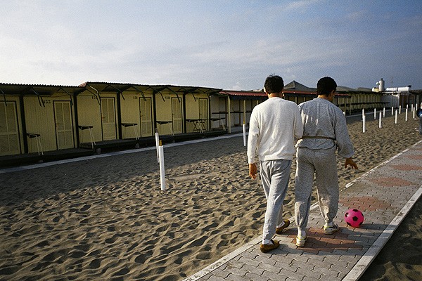 Vladimir Birgus: Lido di Ostia, Italy. Chromogenic print, 11-3/4 x 17-7/8 in. (298 x 454 mm), 1994/2008, unmounted. Signed, titled, dated and editioned. Available in 12 x 18 in. edition of 20, plus A.P., starting at $1,250; and 30 x 40 in. edition of 10, plus A.P., starting at $3,000. Vladimir Birgus: Lido di Ostia, Italy. Chromogenic print, 11-3/4 x 17-7/8 in. (298 x 454 mm), 1994/2008, unmounted. Signed, titled, dated and editioned. Available in 12 x 18 in. edition of 20, plus A.P., starting at $1,250; and 30 x 40 in. edition of 10, plus A.P., starting at $3,000.