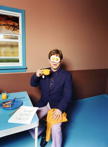 David LaChapelle, Elton John: Egg On His Face, New York, 1999. © David LaChapelle.